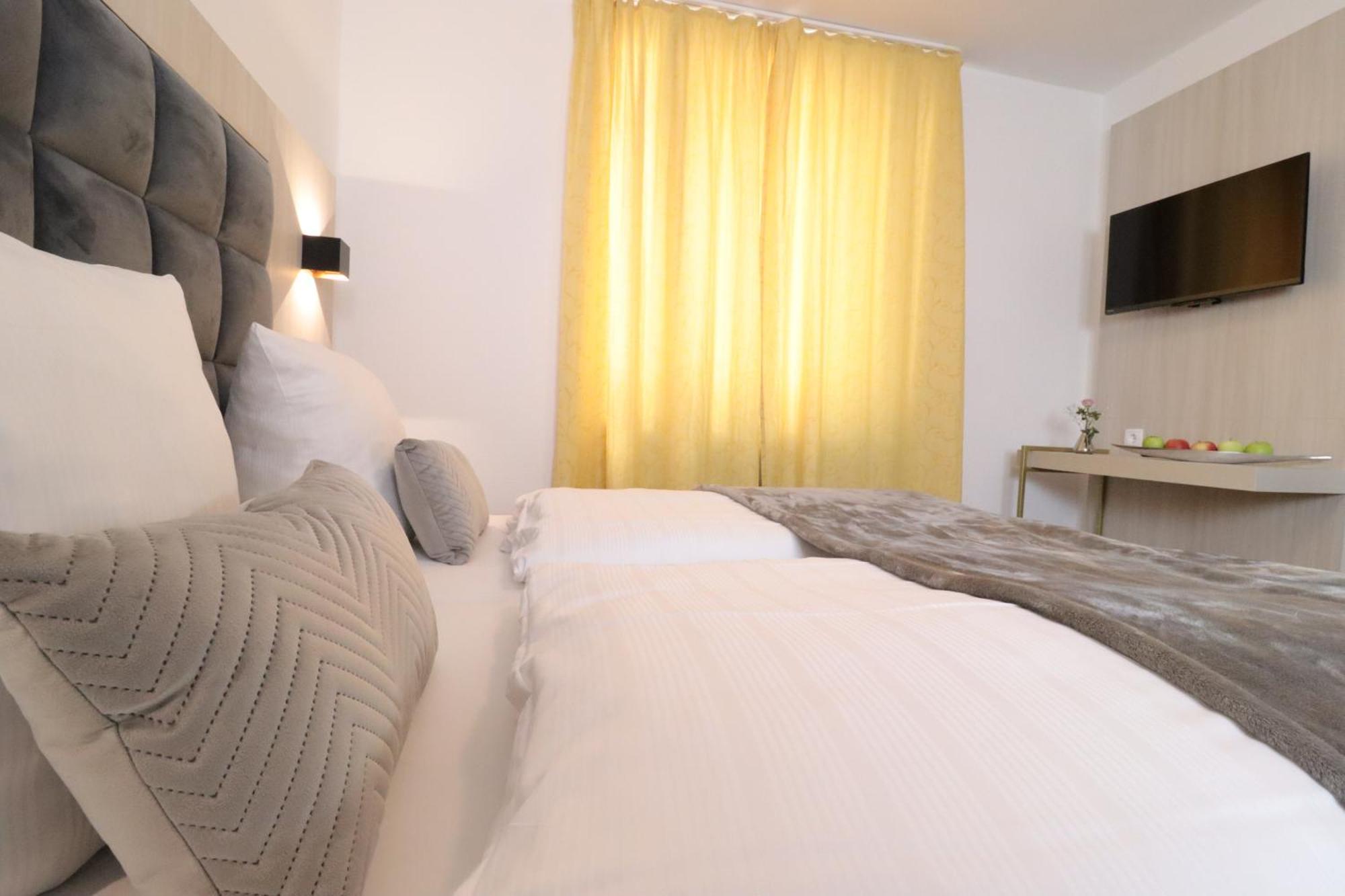Hotel Kurparkblick Bad Bergzabern Zewnętrze zdjęcie
