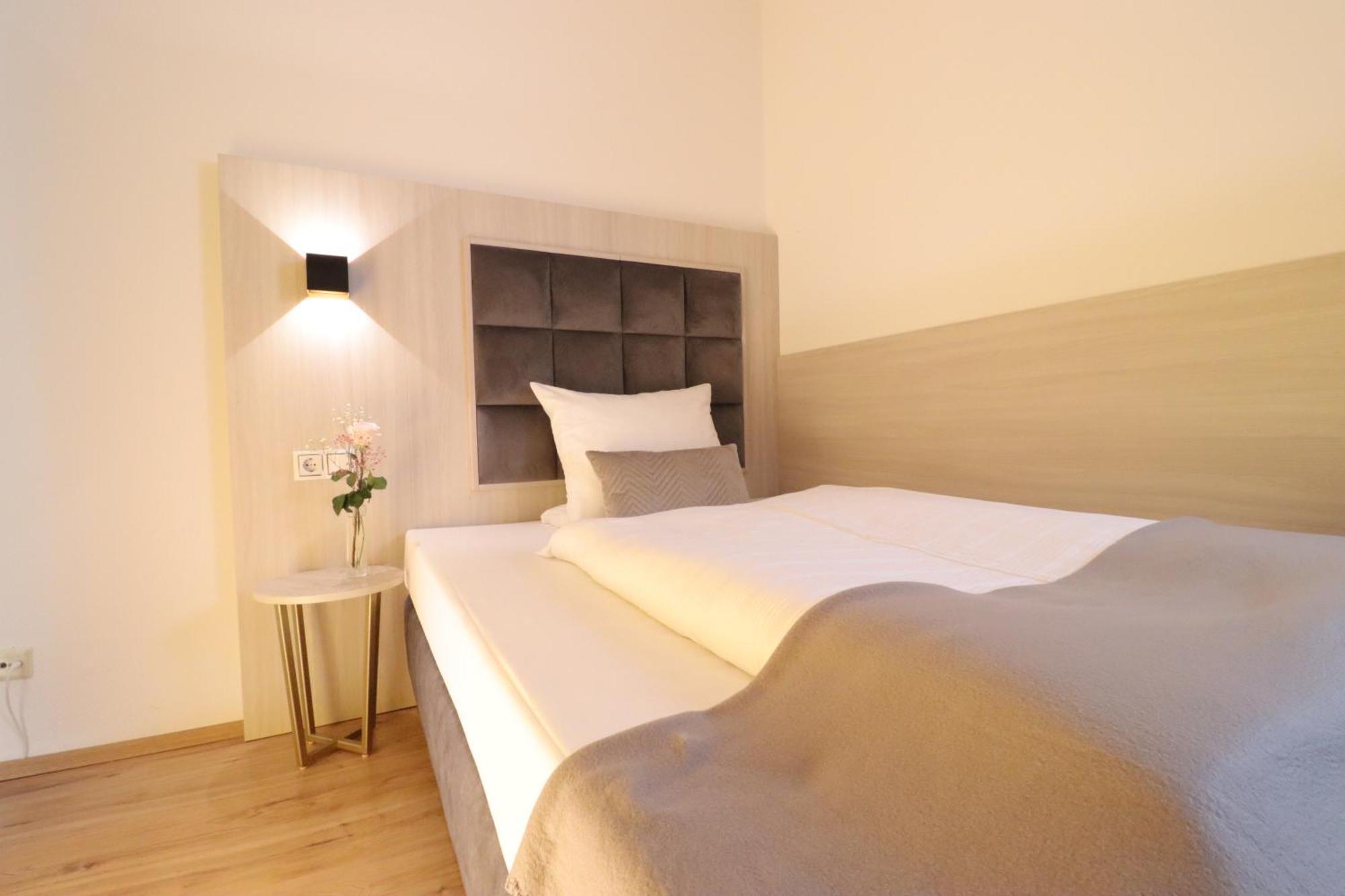 Hotel Kurparkblick Bad Bergzabern Zewnętrze zdjęcie